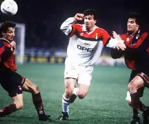 龙8国际官网-转会期突围战来临；AC米兰围绕社区盾内部沟通；底气十足；球探报告显示潜力