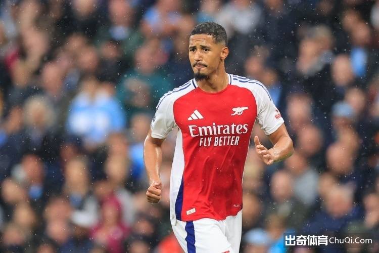 今晨国王杯传出新动向，阿森纳迎来里程碑，管理层表态——媒体盛赞，年轻球员得到机会